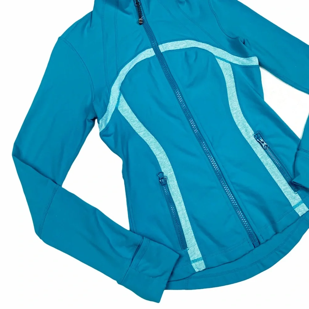lululemon athletica Teal Zip-Up Jacket with Light Blue Trim - Picture 4 of 6